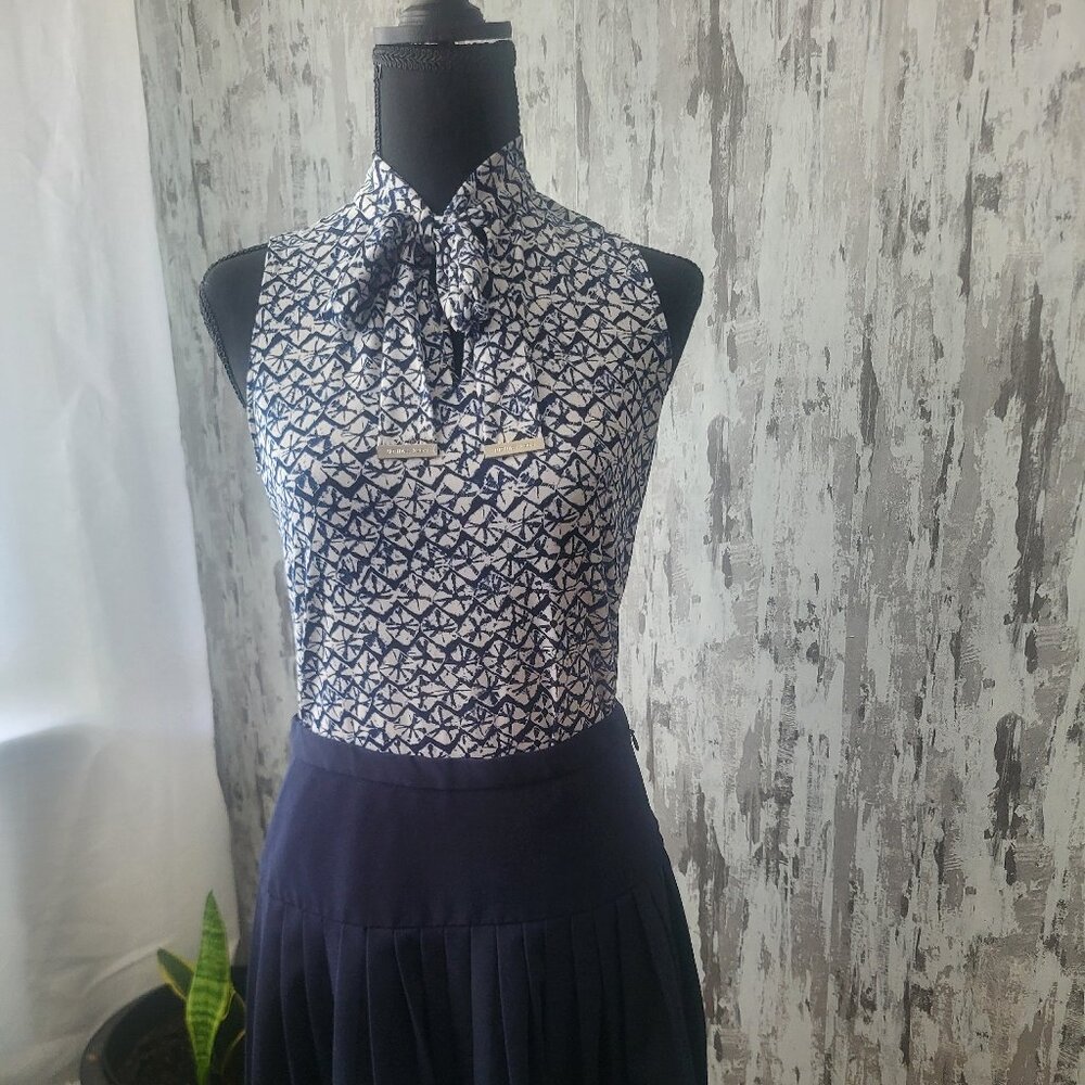 Michael Kors Abstract Print Sleeveless Blouse